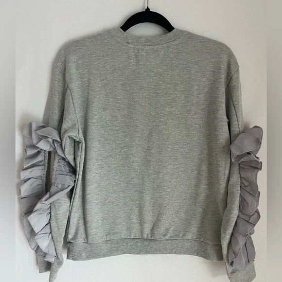 Romeo & Juliet Couture Light Gray Ruffle Sleeve Sweatshirt - Picture 8 of 8